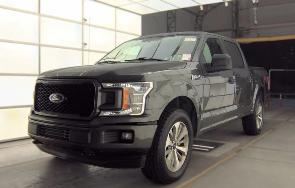 2018 FORD F-150 XL CREW CAB SHORT BED