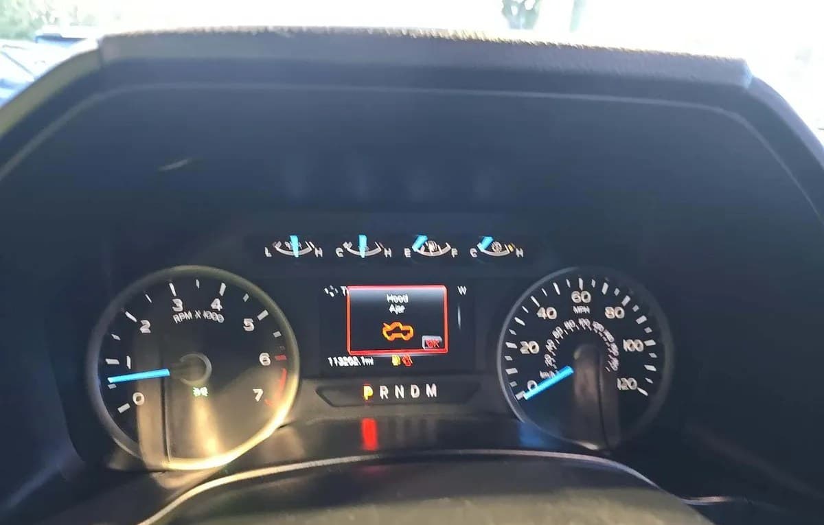 2018 FORD F-150 XLT CREW CAB SHORT BED 6