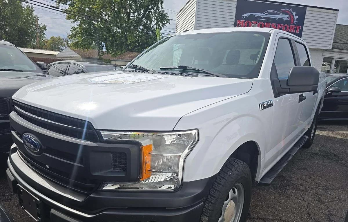 2018 FORD F-150 XL CREW CAB SHORT BED 2