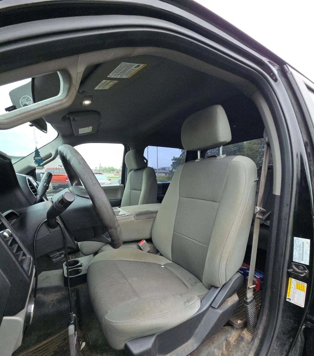 2017 FORD F-150 XL CREW CAB SHORT BED 4
