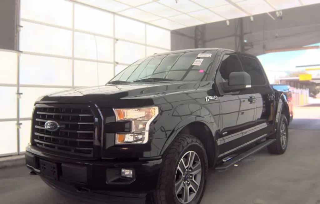 2017 FORD F-150 XLT CREW CAB SHORT BED