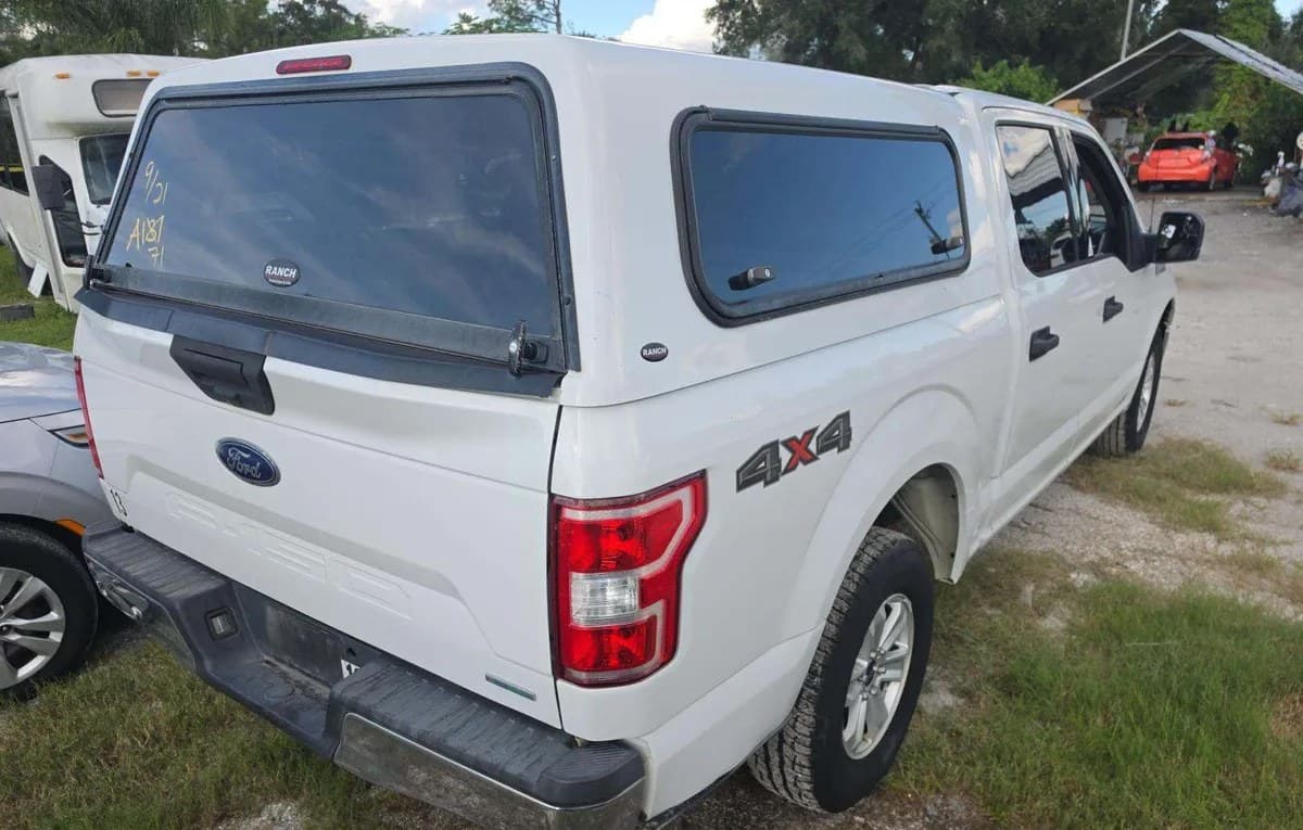 2018 FORD F-150 XLT CREW CAB SHORT BED 4