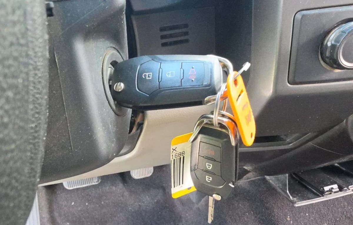 2018 FORD F-150 XLT CREW CAB SHORT BED 5