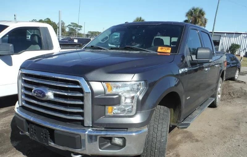 2017 FORD F-150 XLT CREW CAB SHORT BED 2