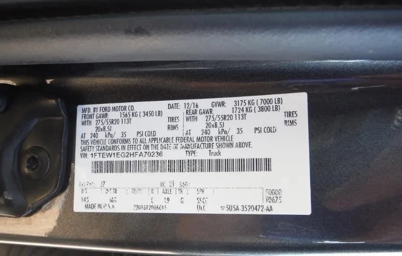 2017 FORD F-150 XLT CREW CAB SHORT BED 4