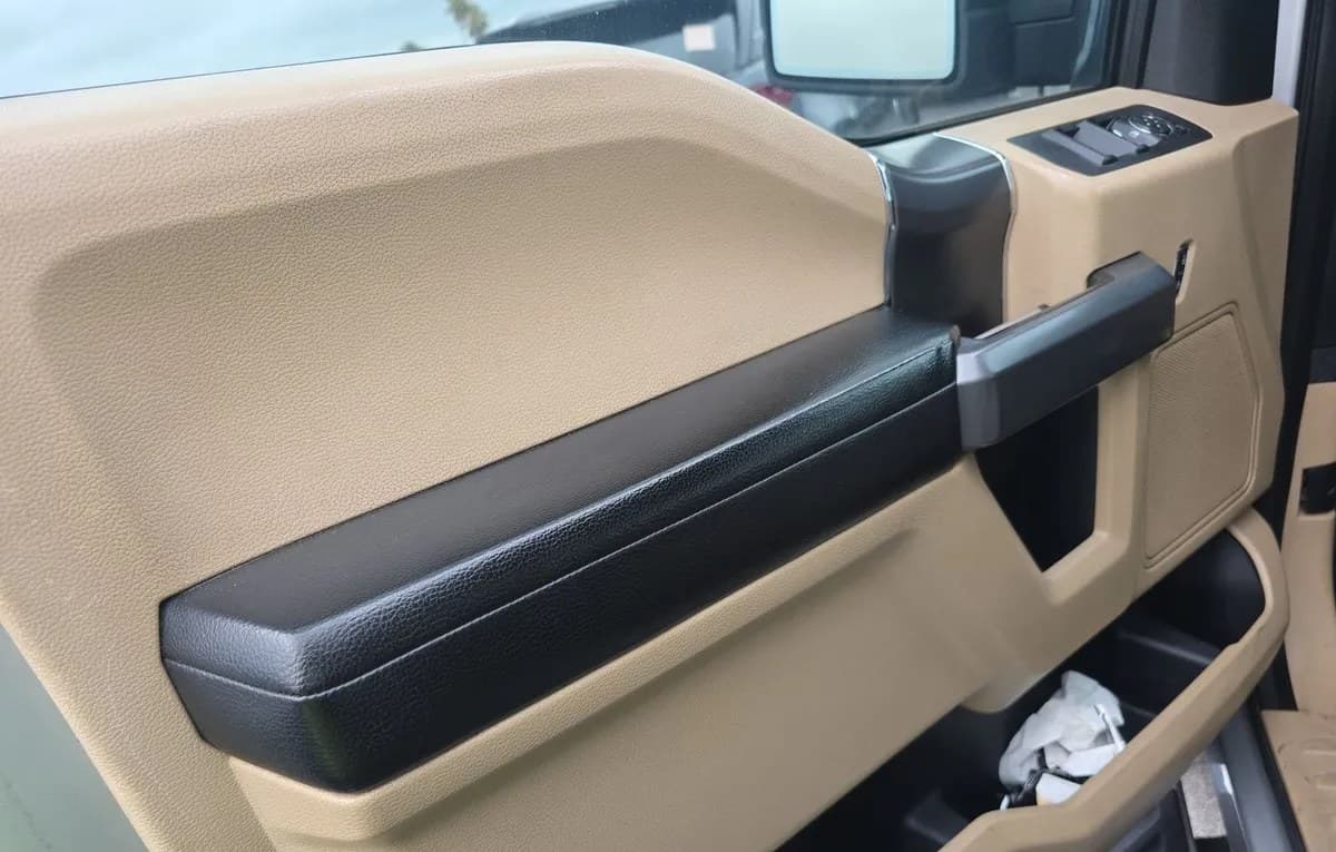 2017 FORD F-150 XLT CREW CAB SHORT BED 6