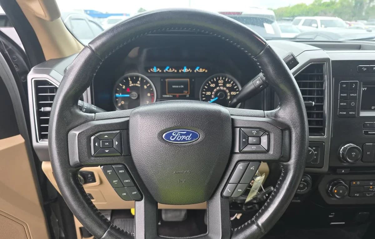 2017 FORD F-150 XLT CREW CAB SHORT BED 7