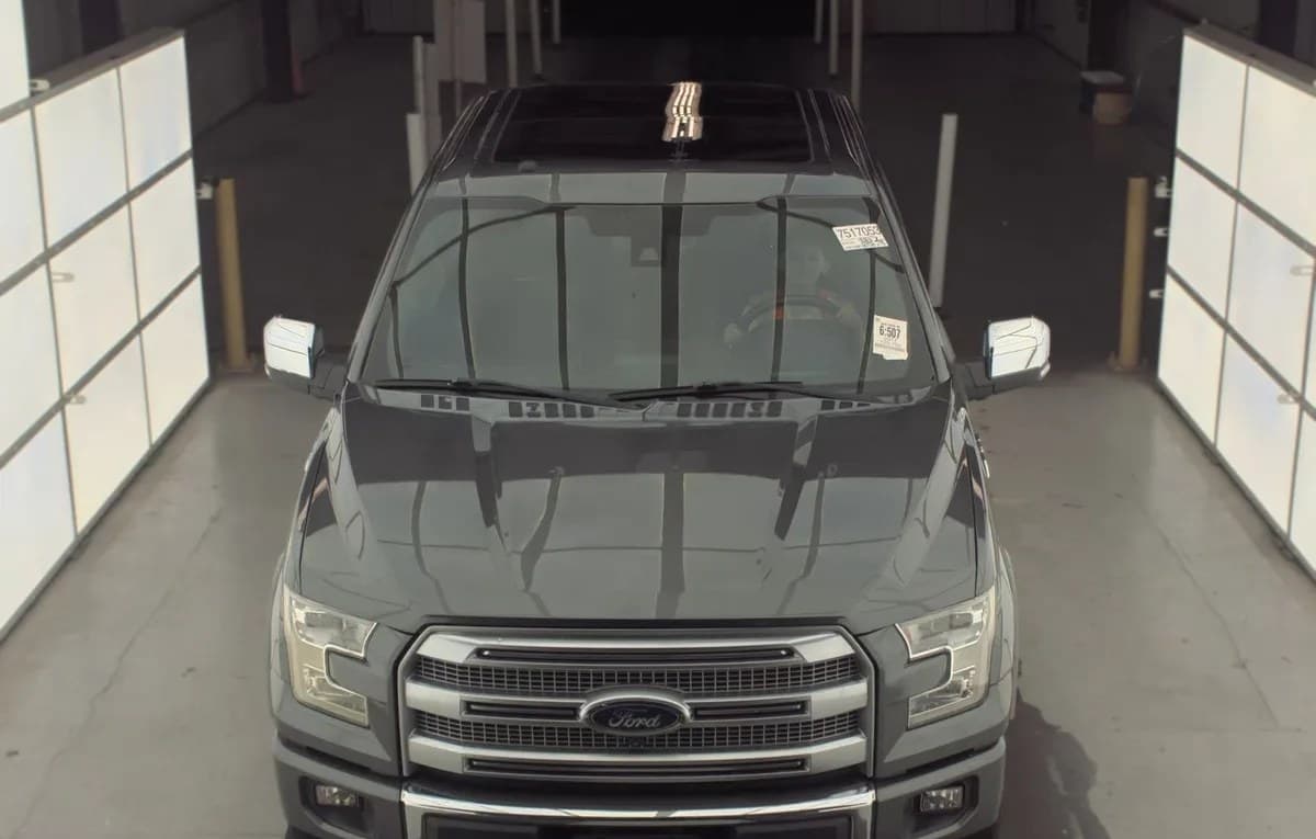 2017 FORD F-150 PLATINUM CREW CAB SHORT BED 3