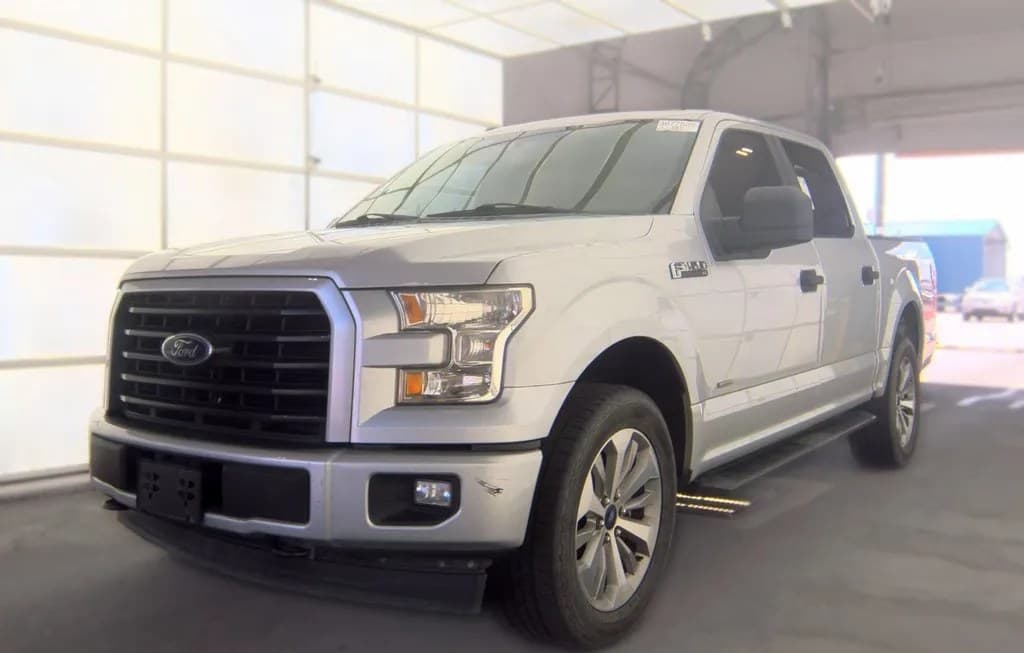 2017 FORD F-150 XL CREW CAB SHORT BED 1