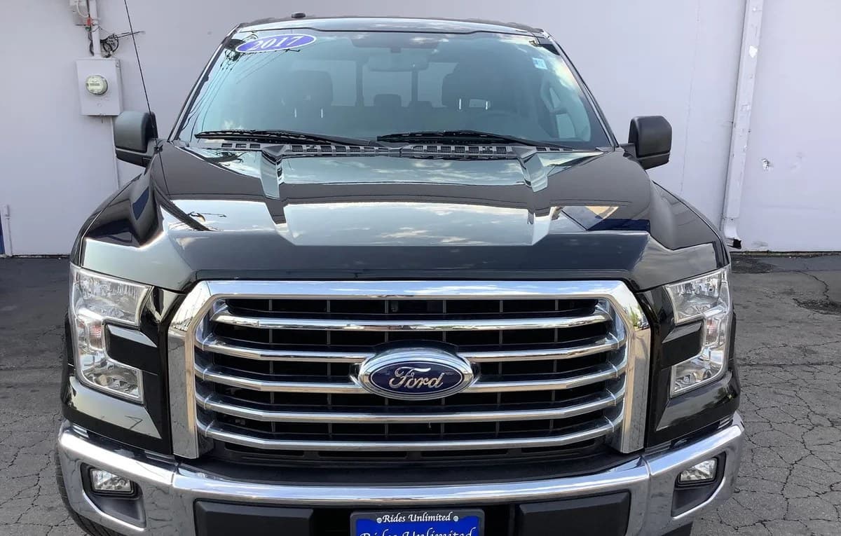 2017 FORD F-150 XLT CREW CAB SHORT BED 6