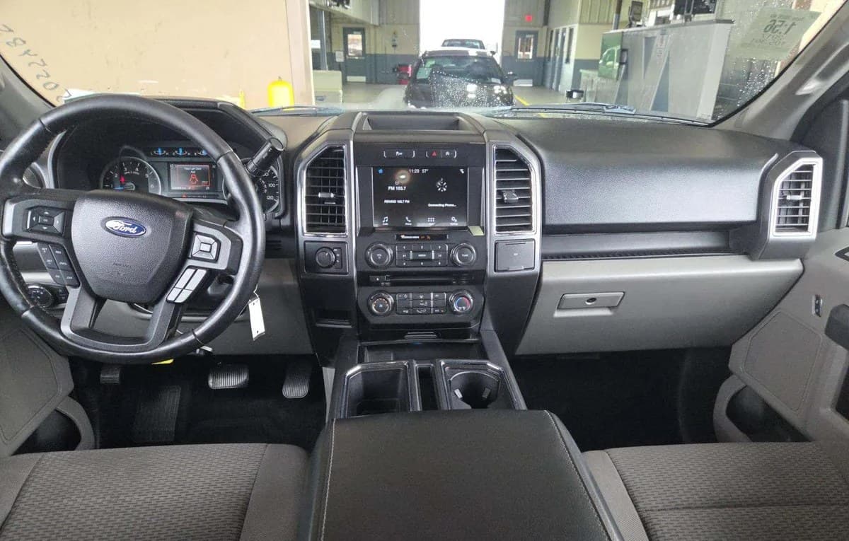 2017 FORD F-150 XLT CREW CAB SHORT BED 7