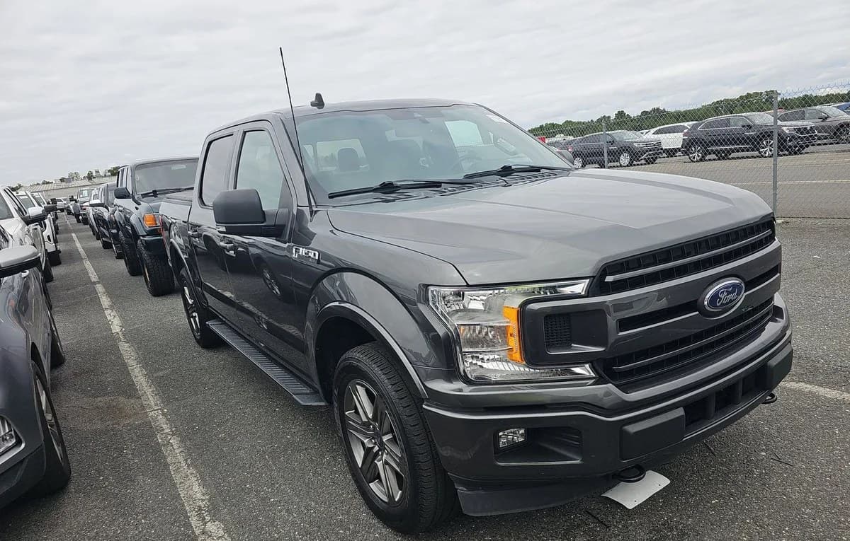 2020 FORD F-150 XLT CREW CAB SHORT BED 4