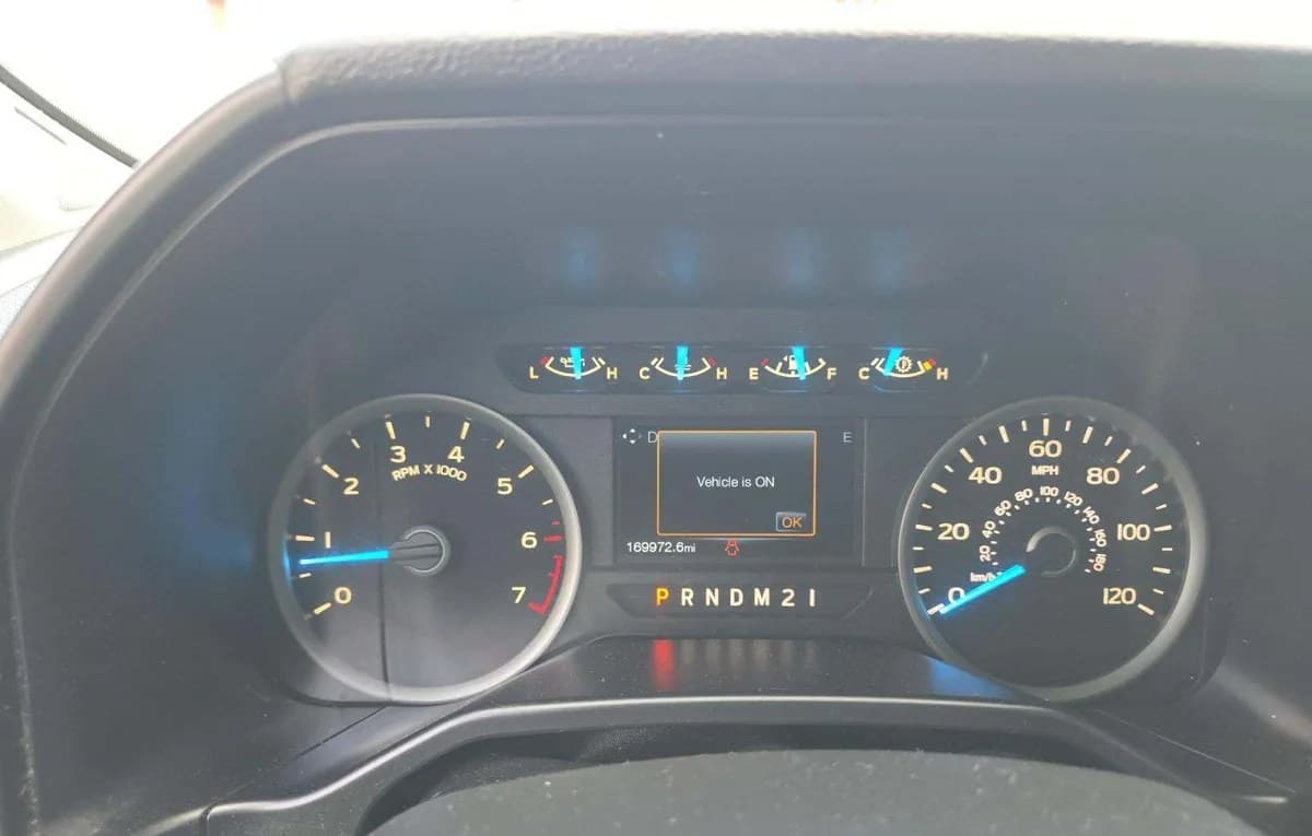 2017 FORD F-150 XLT CREW CAB SHORT BED 6