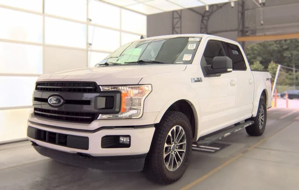 2020 FORD F-150 XLT CREW CAB SHORT BED