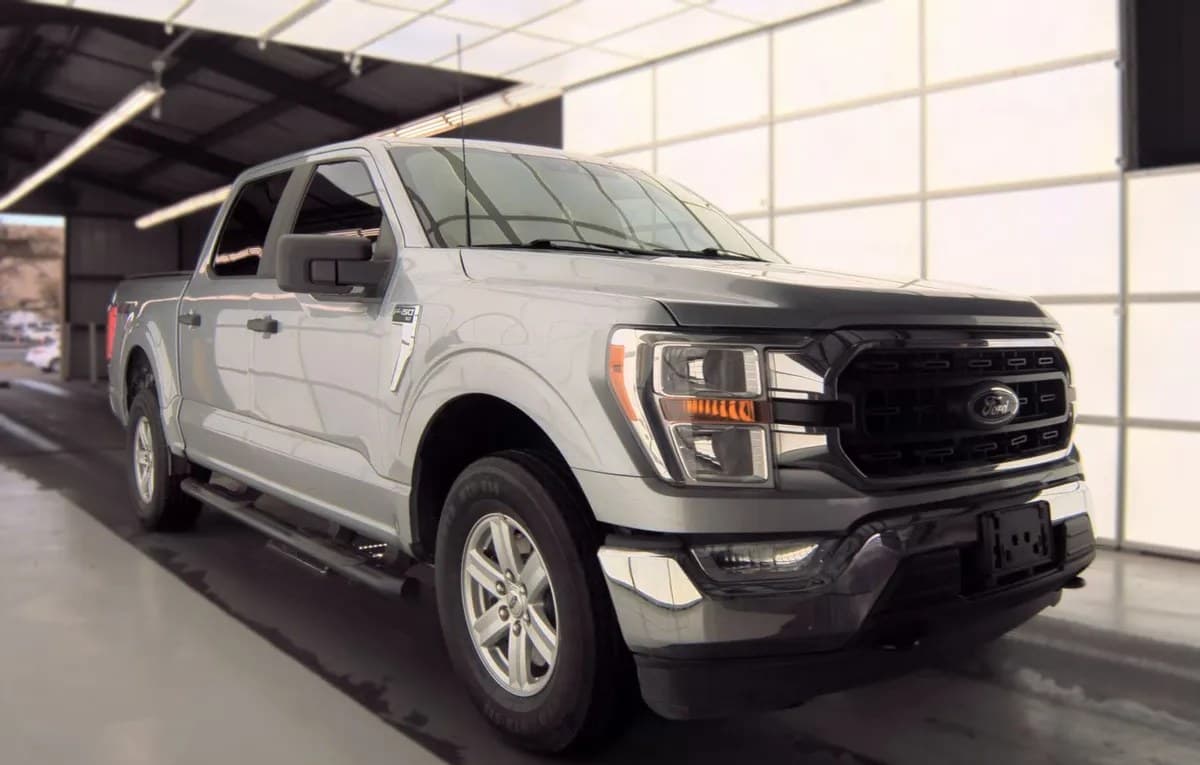2021 FORD F-150 XLT CREW CAB SHORT BED 4