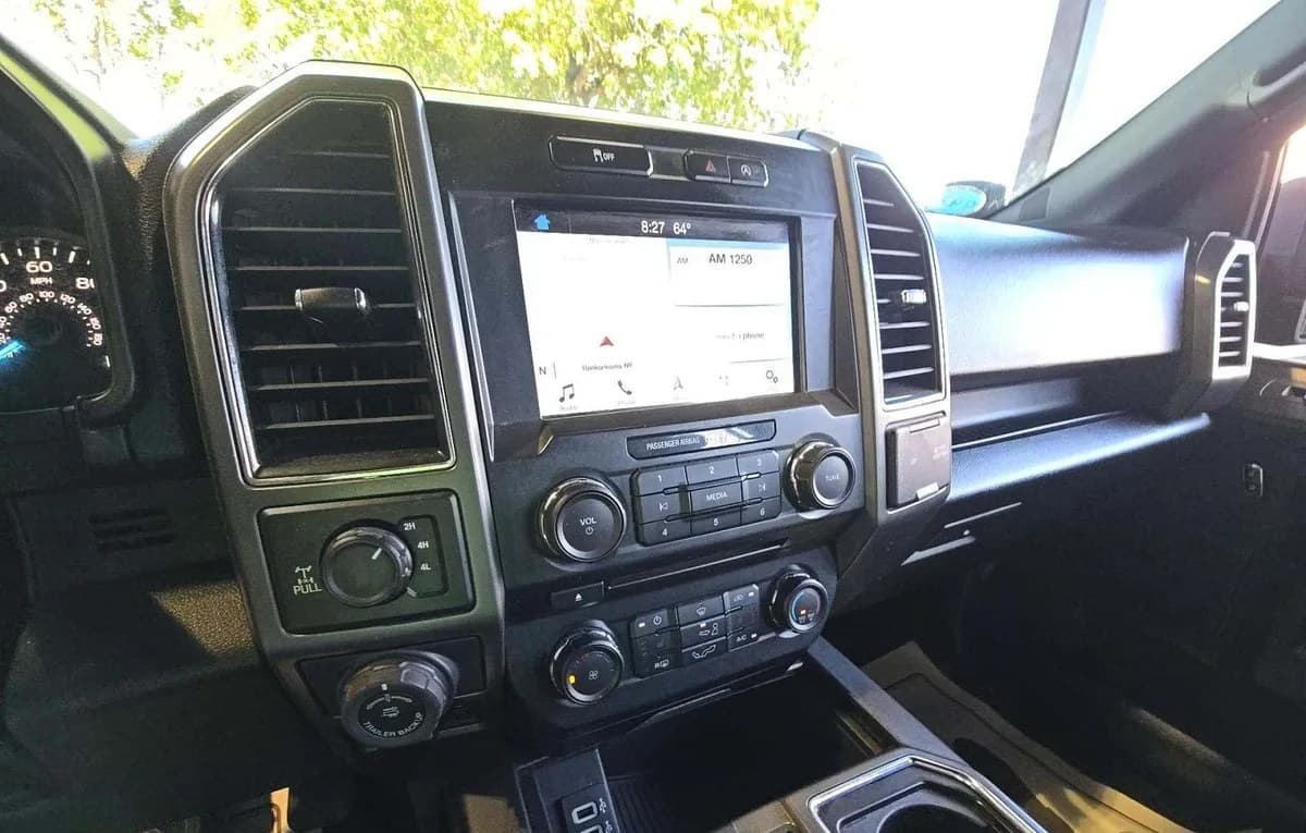 2018 FORD F-150 XLT CREW CAB SHORT BED 7