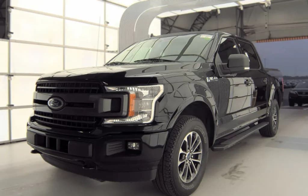 2020 FORD F-150 XLT CREW CAB SHORT BED