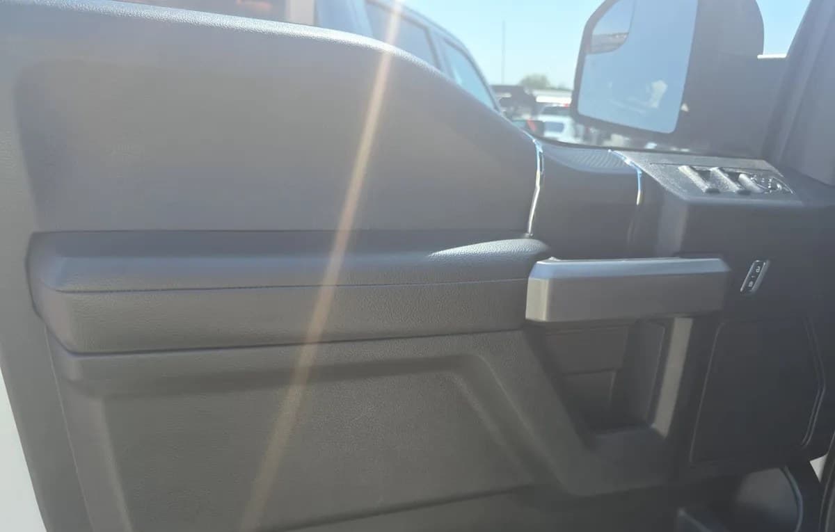 2019 FORD F-150 XLT CREW CAB SHORT BED 6