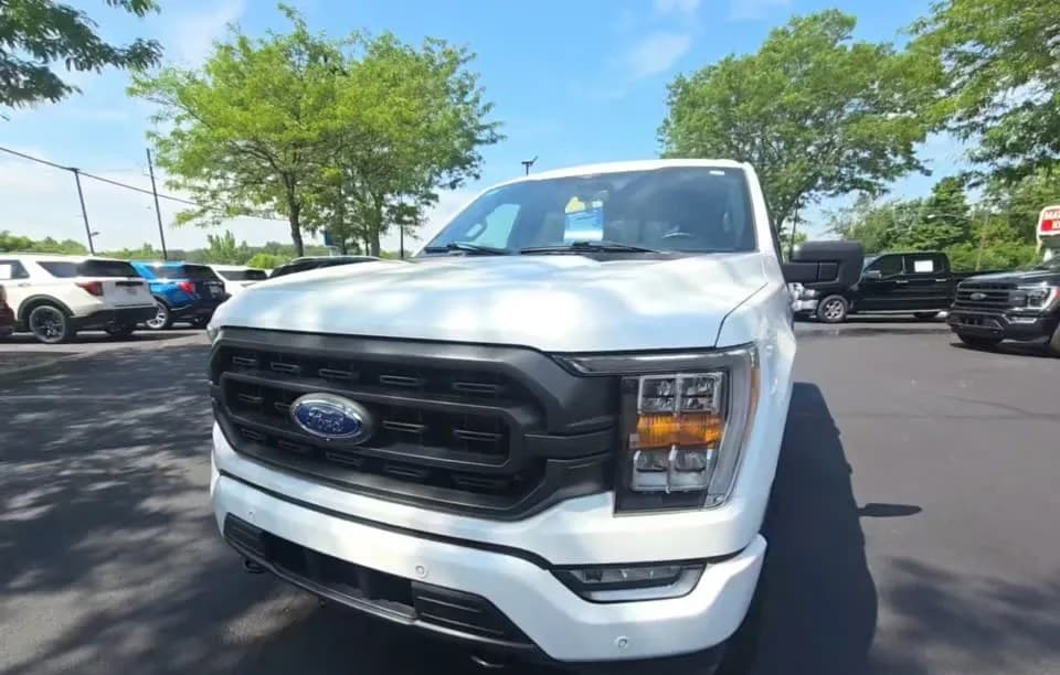2023 FORD F-150 XLT CREW CAB SHORT BED