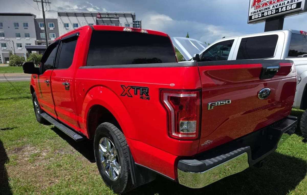 2017 FORD F-150 XLT CREW CAB SHORT BED 3