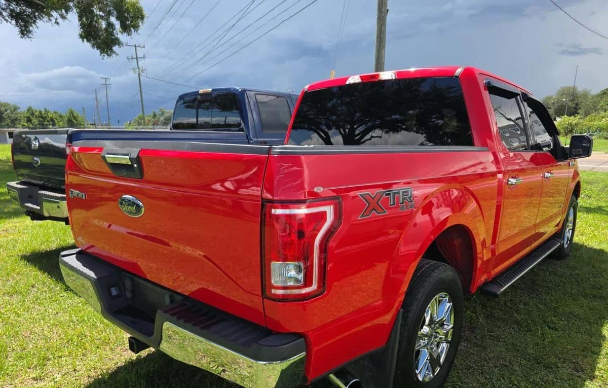 2017 FORD F-150 XLT CREW CAB SHORT BED 4