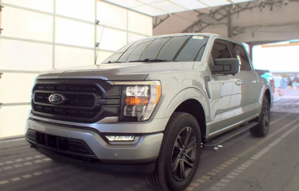 2023 FORD F-150 XLT CREW CAB SHORT BED