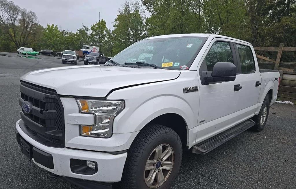 2017 FORD F-150 XL CREW CAB SHORT BED 1