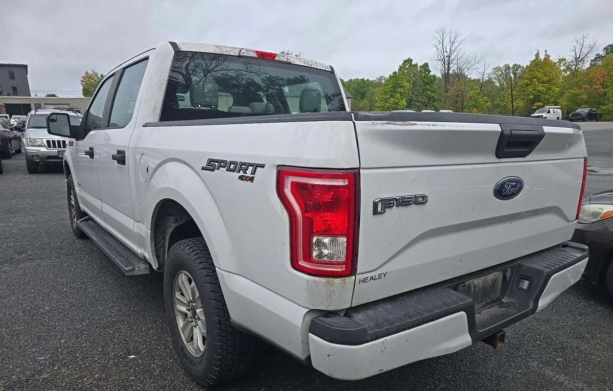 2017 FORD F-150 XL CREW CAB SHORT BED 3