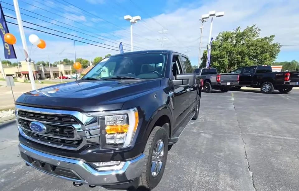 2022 FORD F-150 XLT CREW CAB SHORT BED