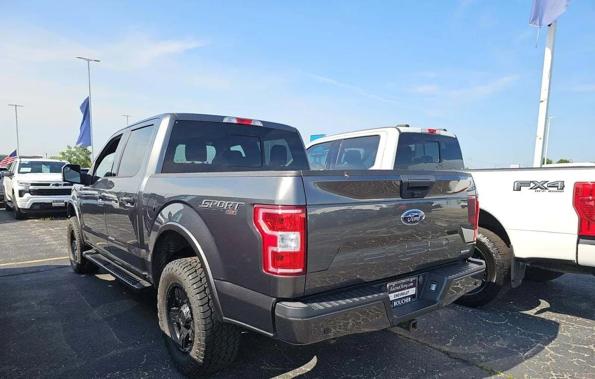 2019 FORD F-150 XLT CREW CAB SHORT BED 3