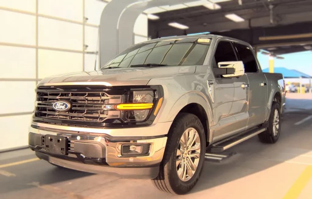 2026 FORD F-150 XLT CREW CAB SHORT BED