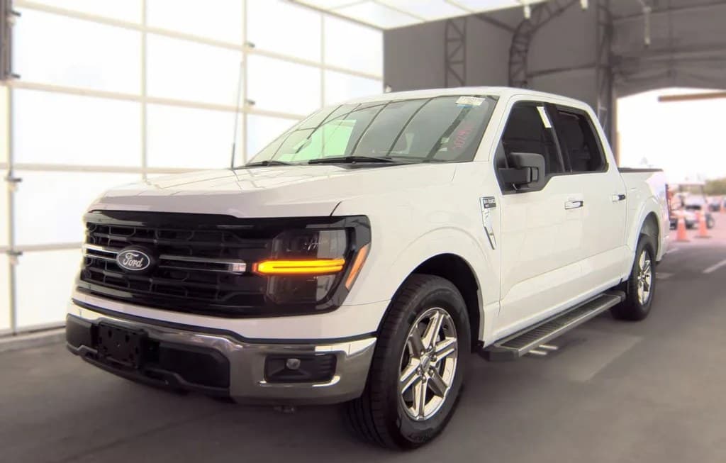 2025 FORD F-150 XLT CREW CAB SHORT BED