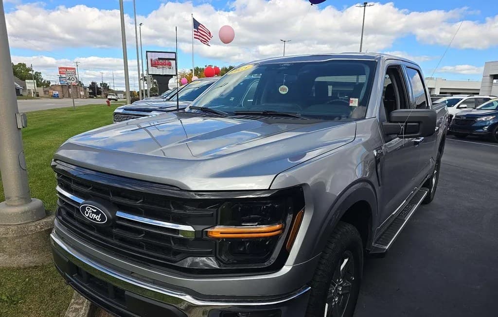 2025 FORD F-150 XLT CREW CAB SHORT BED