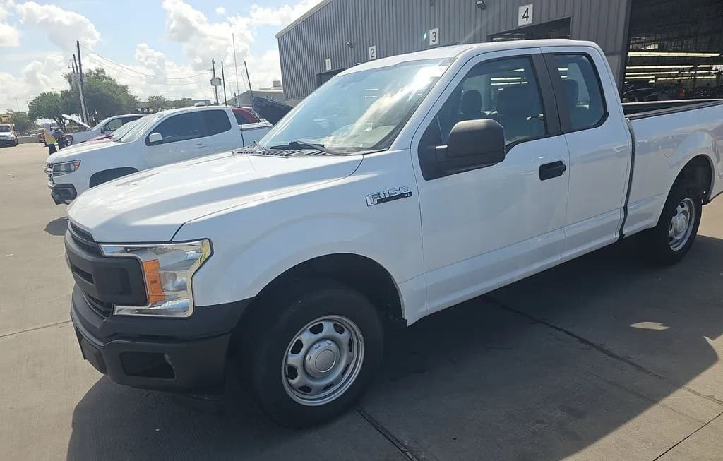 2018 FORD F-150 XL EXTENDED CAB MEDIUM BED W/REAR DOORS