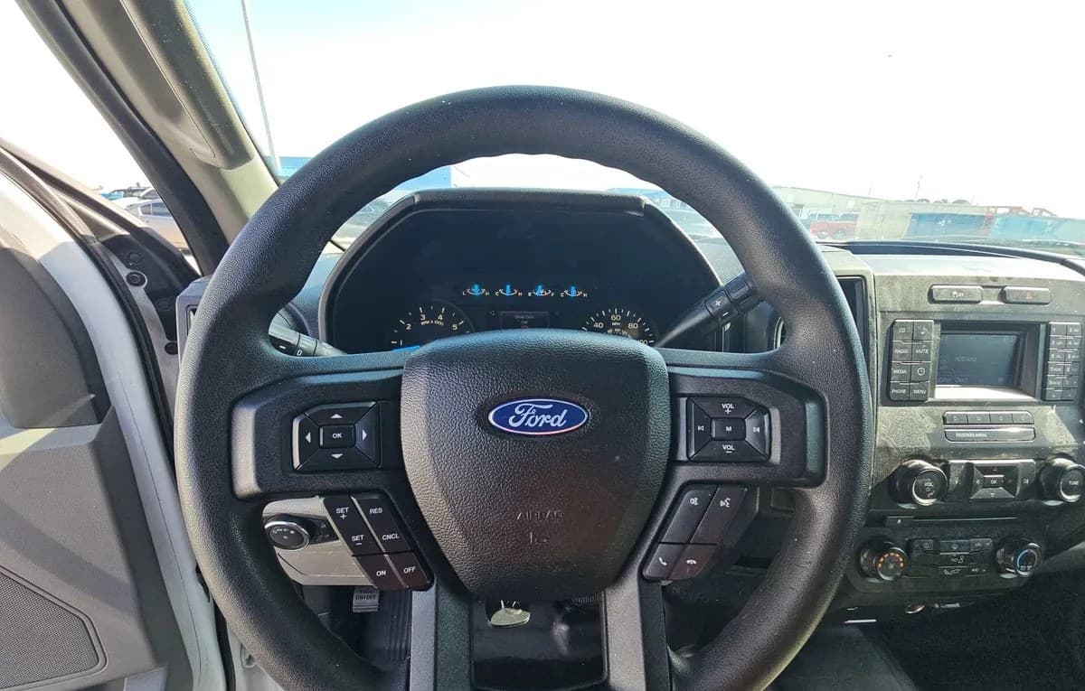 2017 FORD F-150 XL EXTENDED CAB MEDIUM BED W/REAR DOORS 7