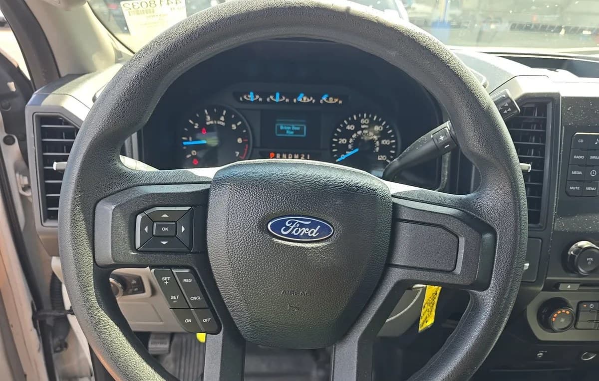 2017 FORD F-150 XL EXTENDED CAB MEDIUM BED W/REAR DOORS 7