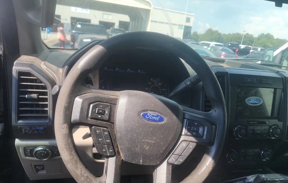 2019 FORD F-150 XL EXTENDED CAB MEDIUM BED W/REAR DOORS 7