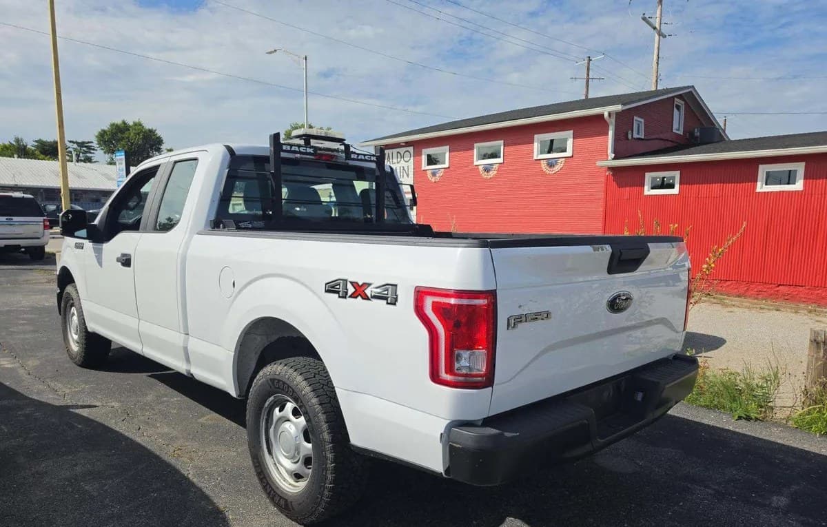 2017 FORD F-150 XL EXTENDED CAB MEDIUM BED W/REAR DOORS 3
