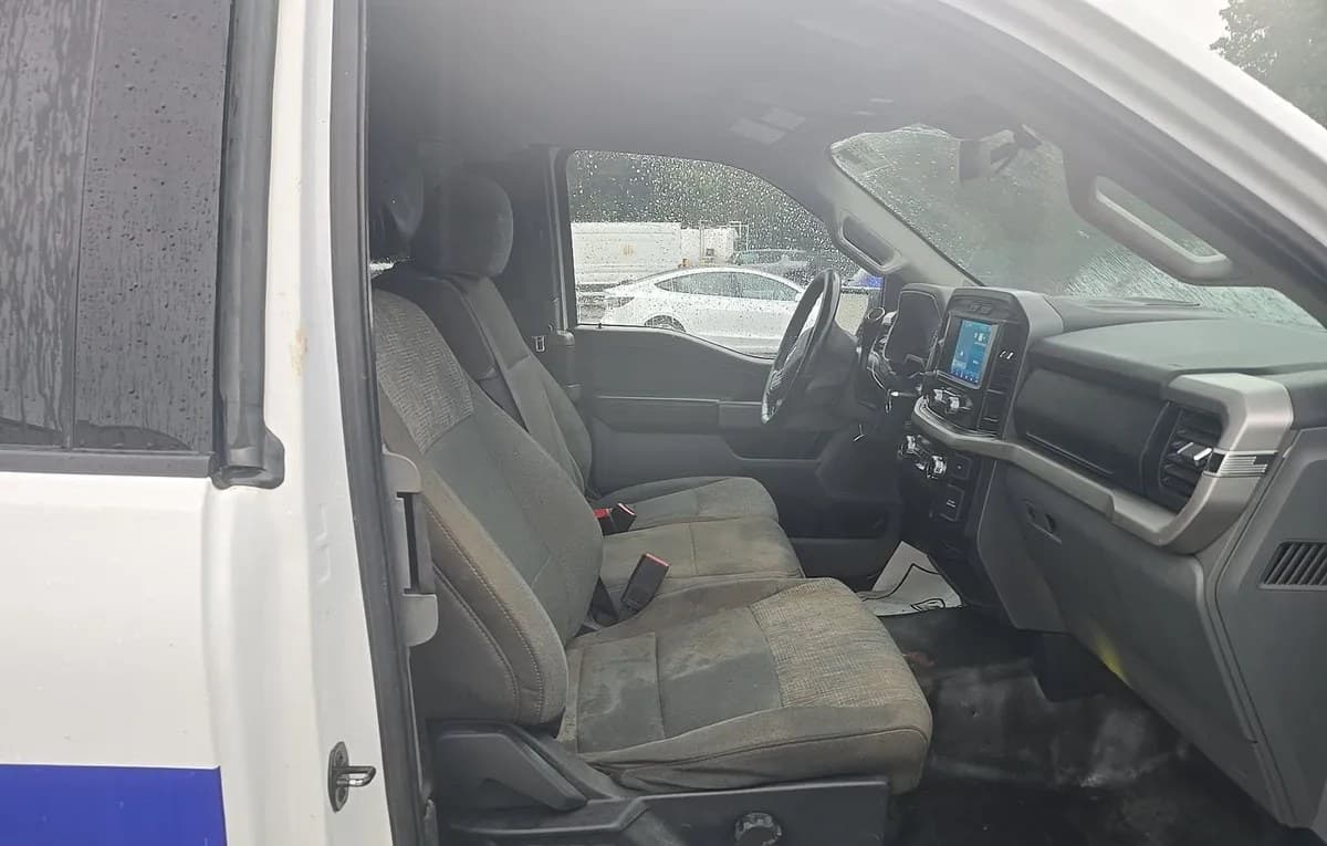 2022 FORD F-150 XLT EXTENDED CAB MEDIUM BED W/REAR DOORS 5