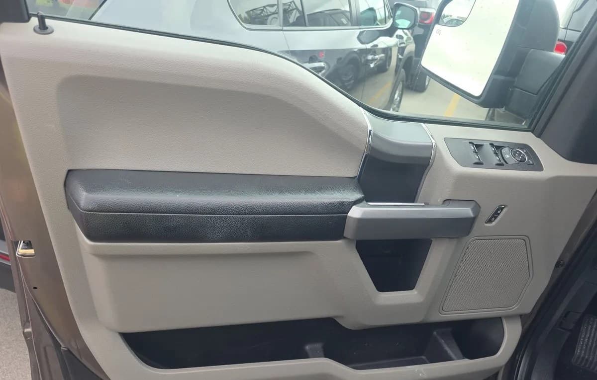 2018 FORD F-150 XLT EXTENDED CAB MEDIUM BED W/REAR DOORS 6