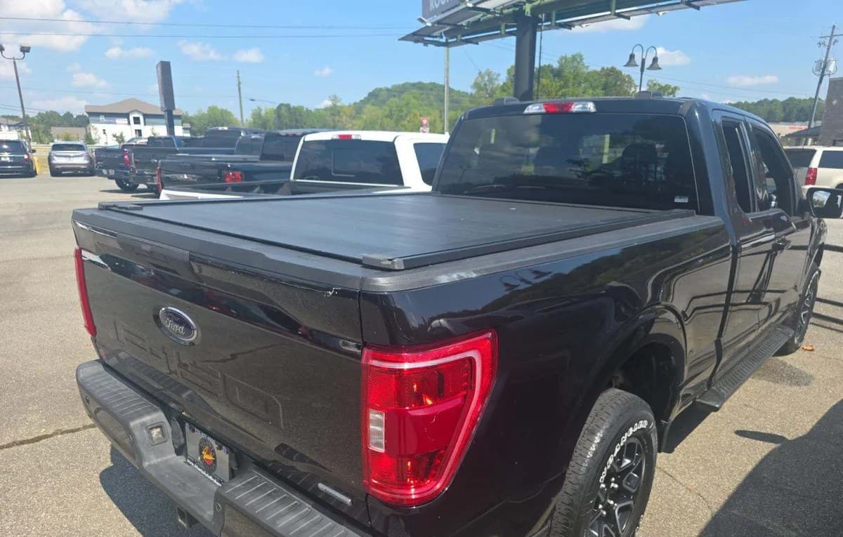 2021 FORD F-150 XLT EXTENDED CAB MEDIUM BED W/REAR DOORS 4