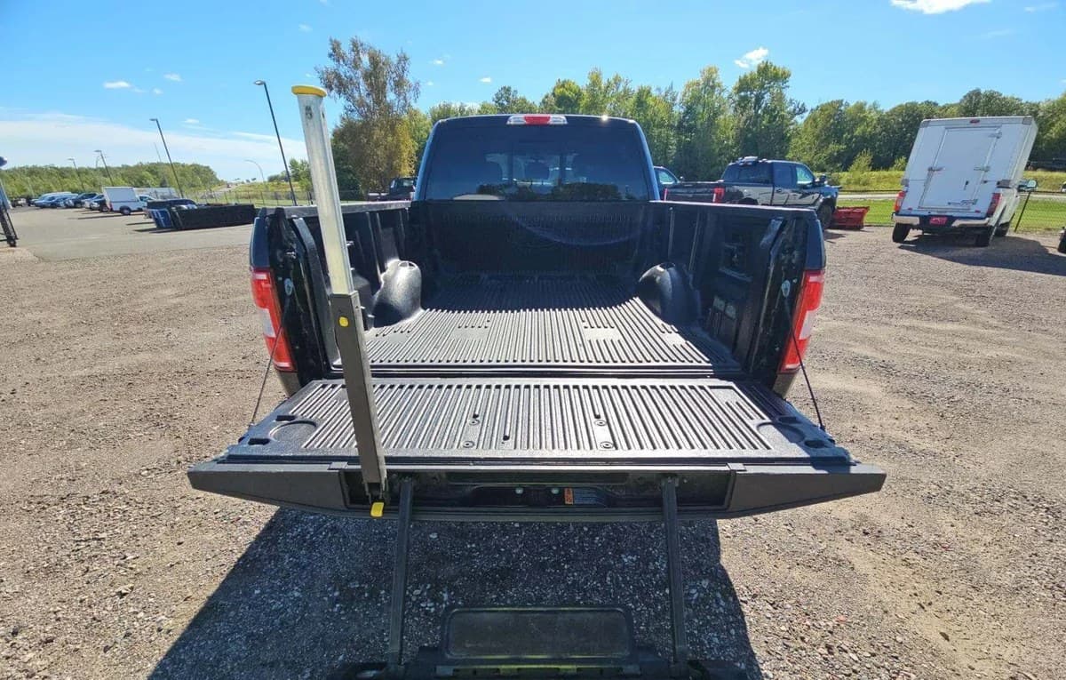 2019 FORD F-150 XLT CREW CAB MEDIUM BED 7