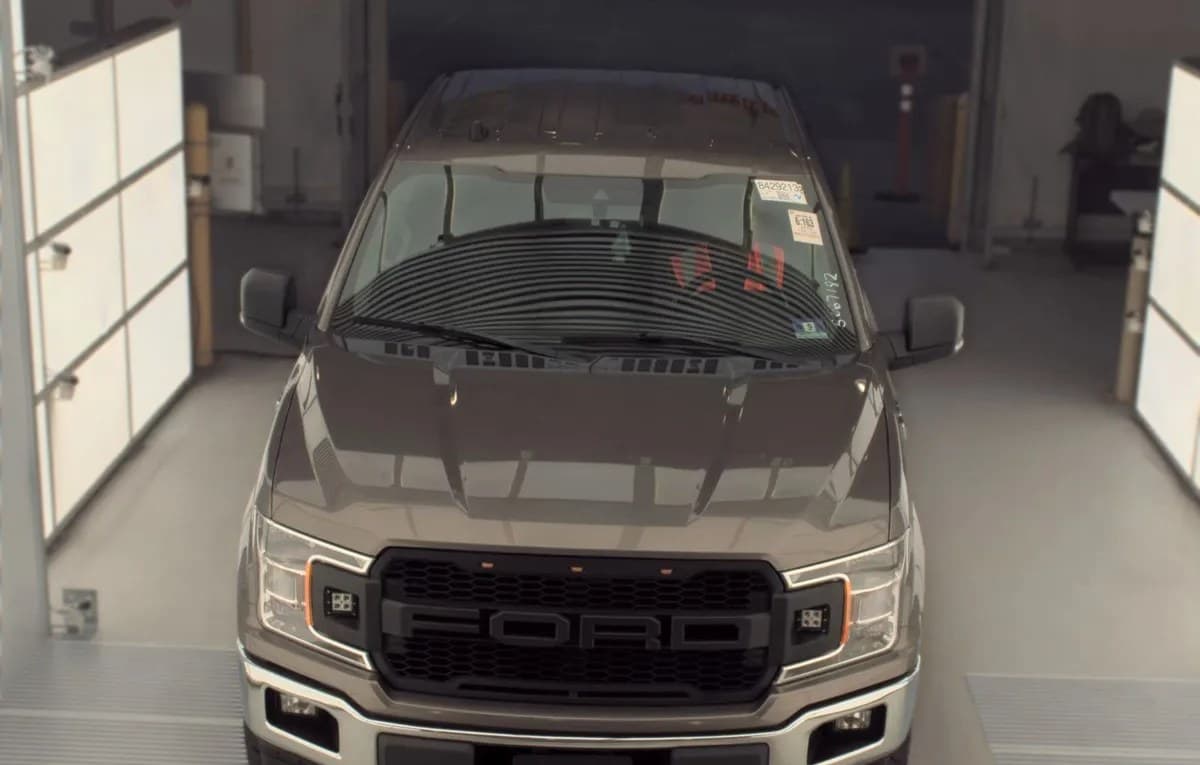 2019 FORD F-150 XLT CREW CAB MEDIUM BED 3