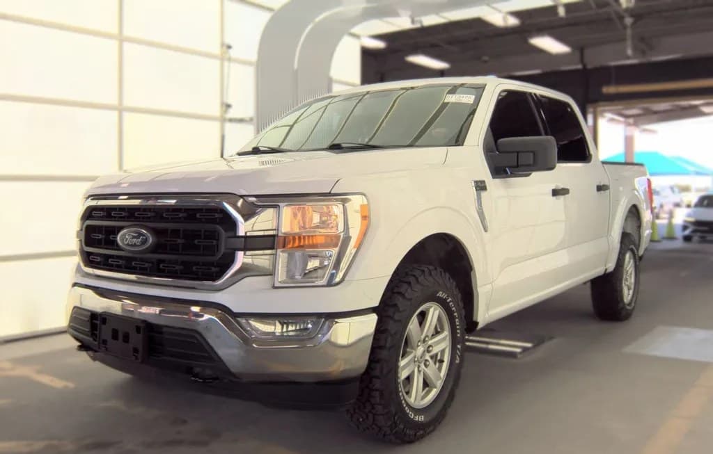 2022 FORD F-150 XLT CREW CAB SHORT BED