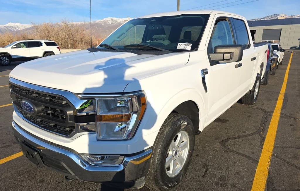 2022 FORD F-150 XLT CREW CAB SHORT BED
