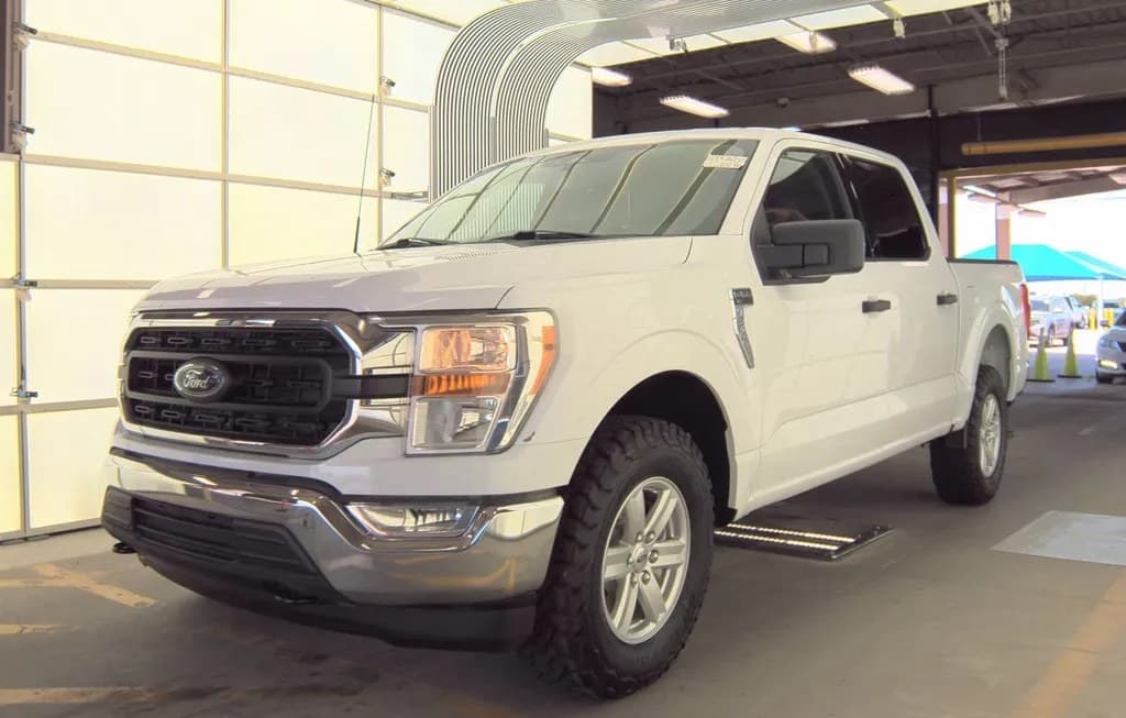 2022 FORD F-150 XLT CREW CAB SHORT BED