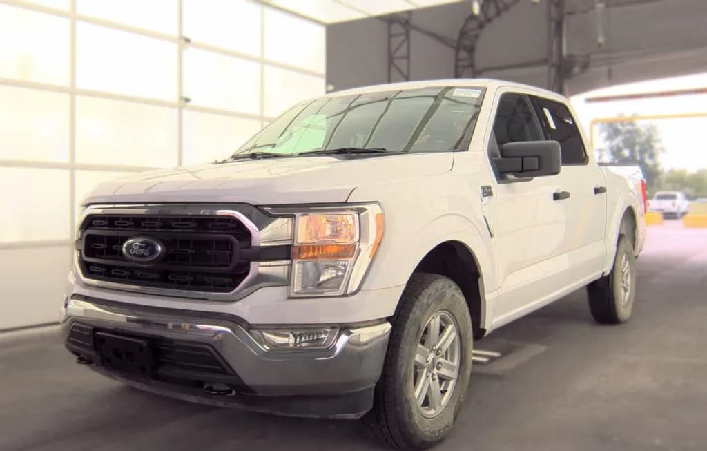 2022 FORD F-150 XLT CREW CAB SHORT BED