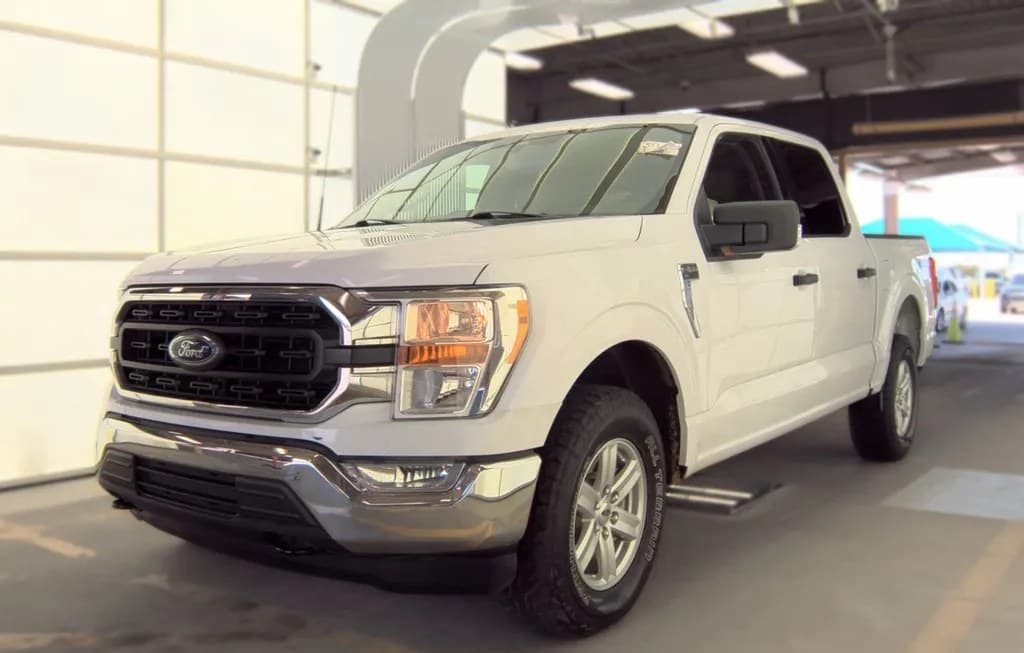 2021 FORD F-150 XLT CREW CAB SHORT BED