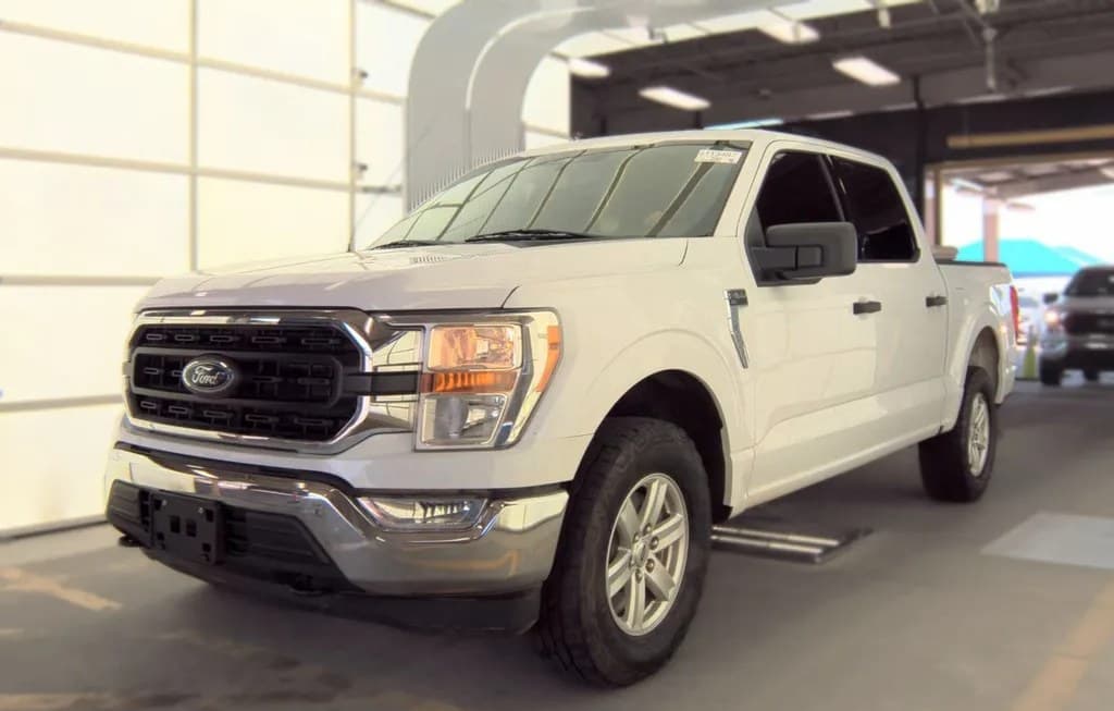 2022 FORD F-150 XLT CREW CAB SHORT BED