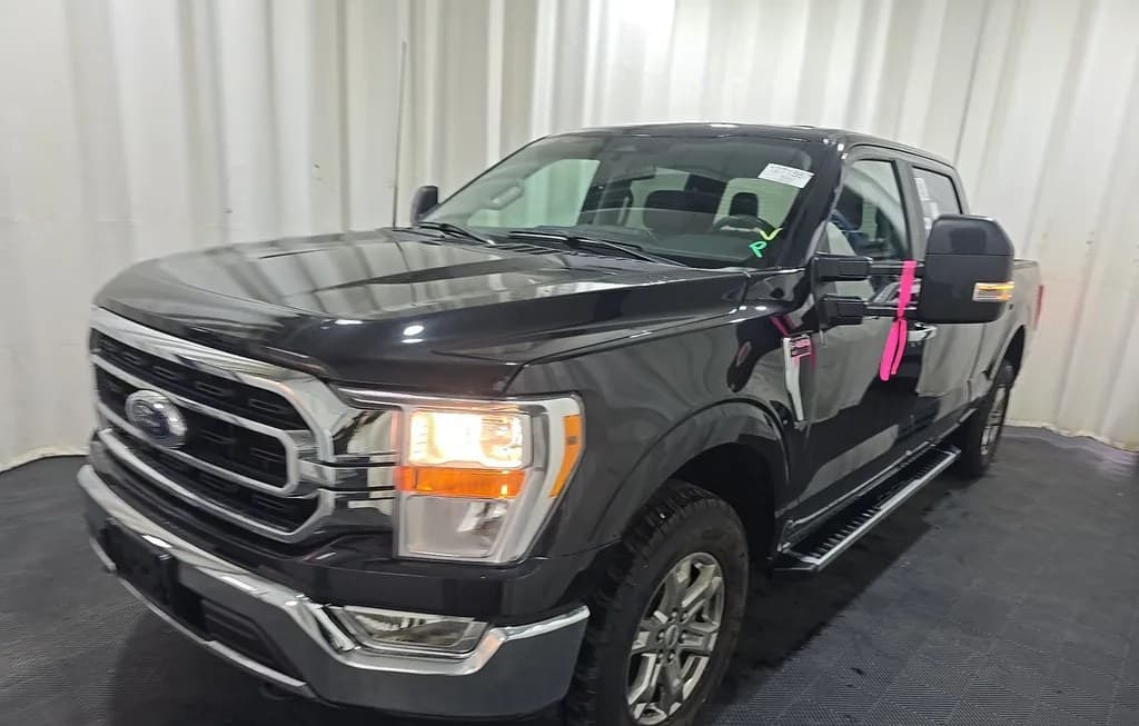 2023 FORD F-150 XLT CREW CAB MEDIUM BED
